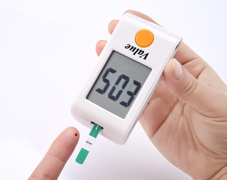 GLM-73-Blood-Glucose-Meter