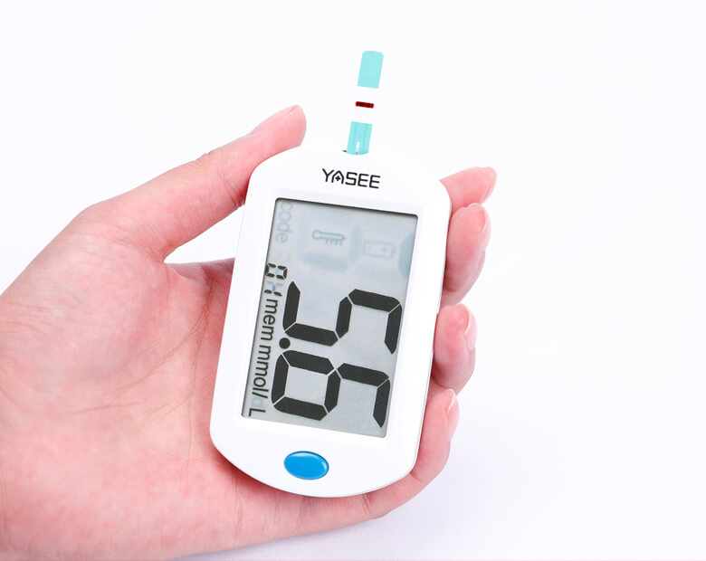 GLM-75-Blood-Glucose-Meter