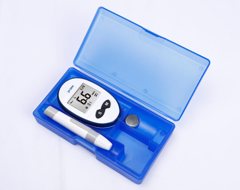 GLM-76-Blood-Glucose-Meter