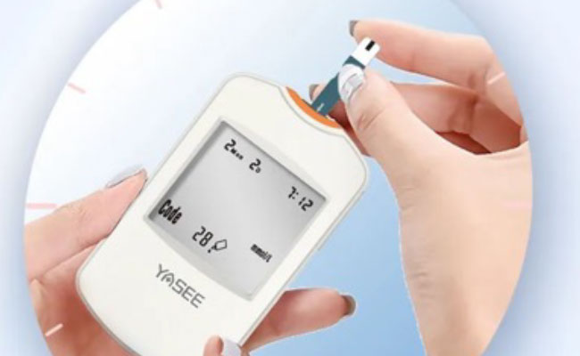 YASEE-medical-Blood-Glucose-Monitoring